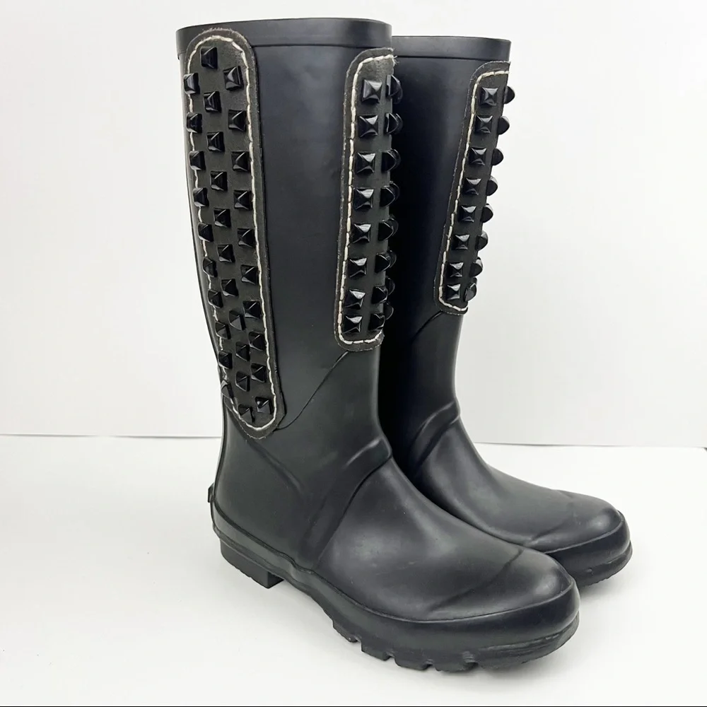 BcbgMaxazria Studded Black‎ Rain Boots Size 6